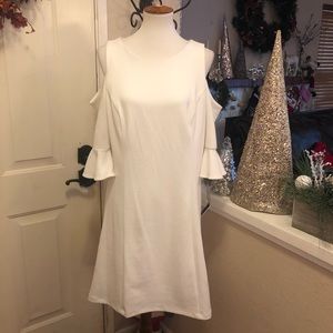NWT Chic White Cold ShoulderDress Nicole Miller